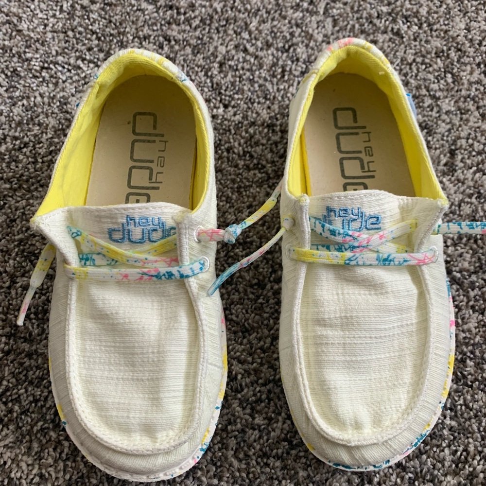 🟡 Hey Dude Wendy Youth – Toddler Size K12 – Sugar Yellow – EUC